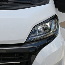 Scheinwerferblenden „Böser Blick” für VW Crafter Ge. 2 und MAN TGE