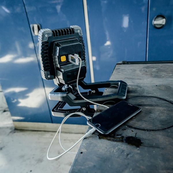 Mobiler Akku-LED-Arbeitsstrahler, CL 1050 MA Clip, 950 lm, IP65
